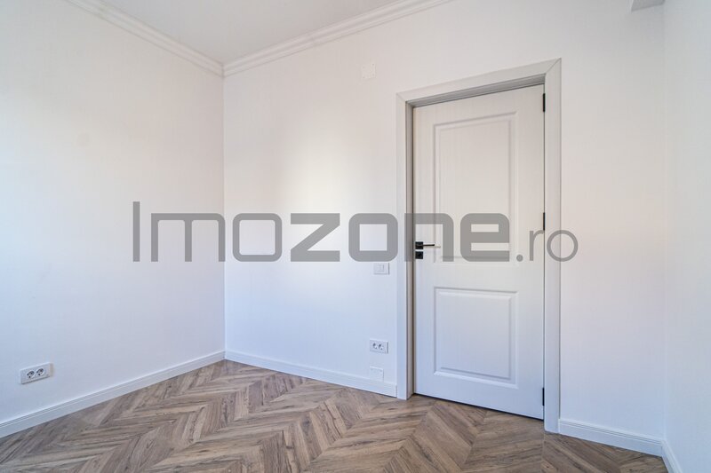 Prelungirea Ghencea, 2 camere, etaj 1/3, 75 mp, terasa 12.5 mp, comision 0%