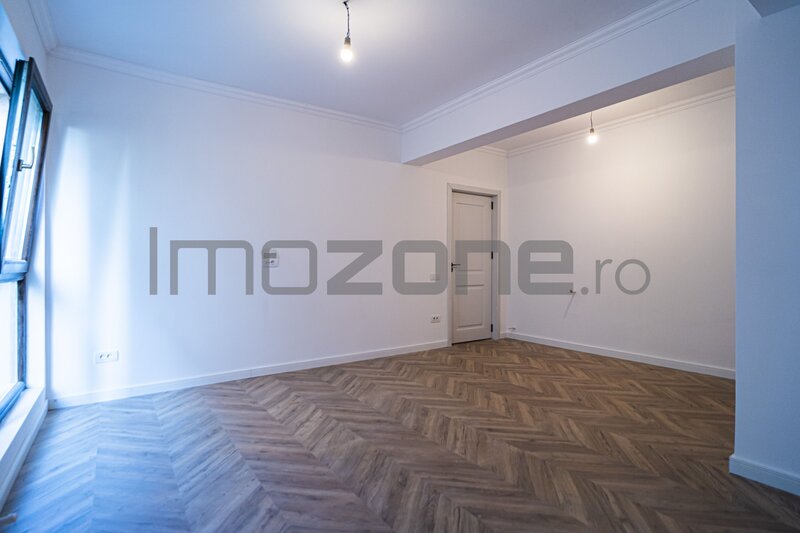 Prelungirea Ghencea, 2 camere, etaj 1/3, 75 mp, terasa 12.5 mp, comision 0%