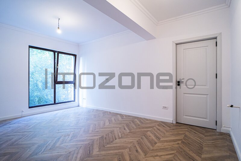 Prelungirea Ghencea, 2 camere, etaj 1/3, 75 mp, terasa 12.5 mp, comision 0%